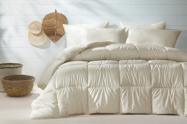 Macaron Szett Bézs ágyon