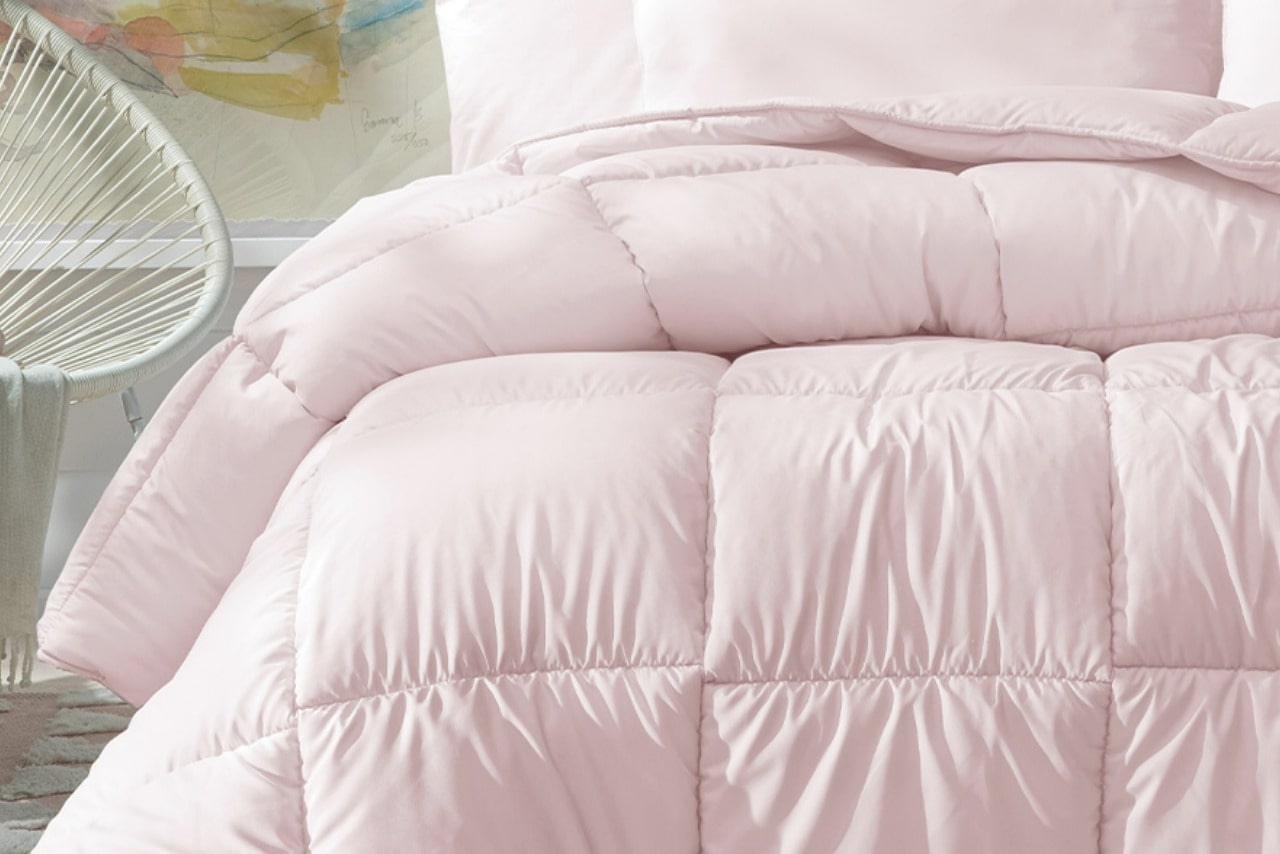 Macaron Szett Rózsaszín ágyon közel
