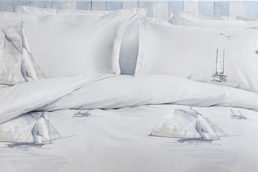 Piera Ranforce Ágynemû Garnitúra ágyon közel